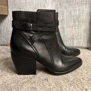 Naturalizer Black leather boots size 10